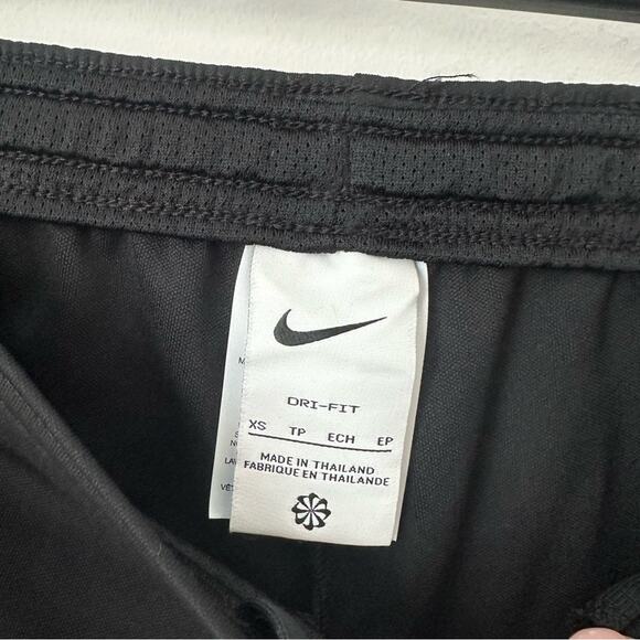 Nike Women's Dri-FIT Academy Soccer Track Pants Size XS Black & White NWT - Picture 10 of 11